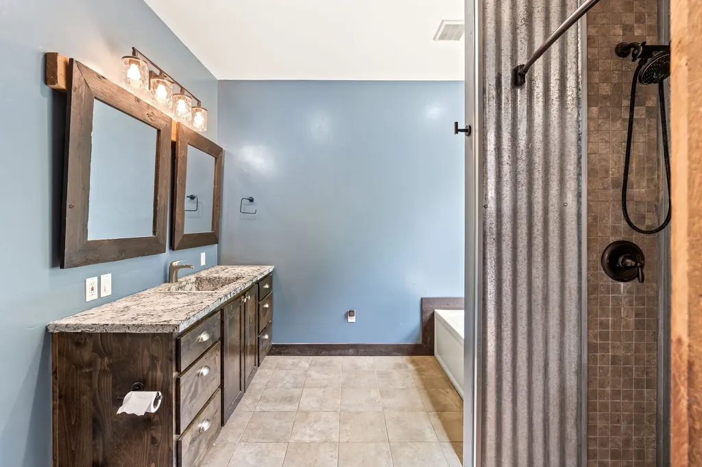 2047 Truman Heights Kila MT 59920