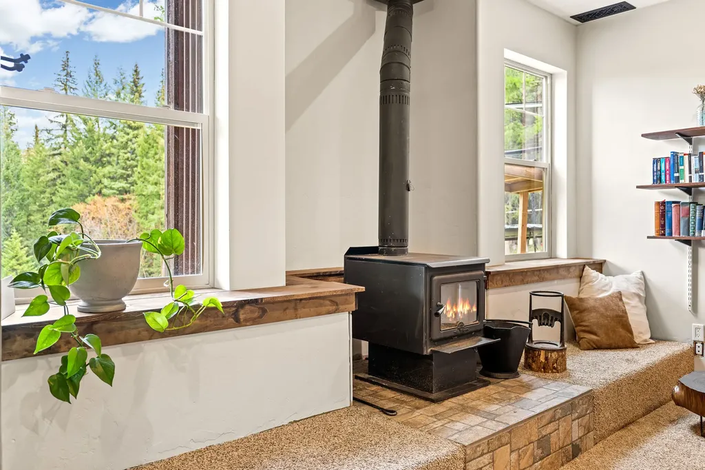 2047 Truman Heights Kila MT 59920