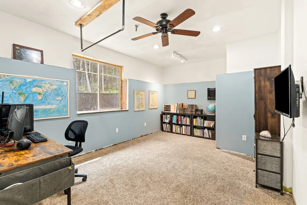 2047 Truman Heights Kila MT 59920