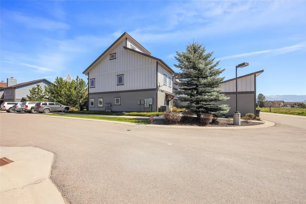 532 Silverleaf Drive Whitefish MT 59937