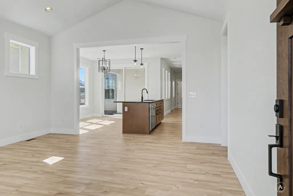2921 Travis Avenue Helena MT 59601