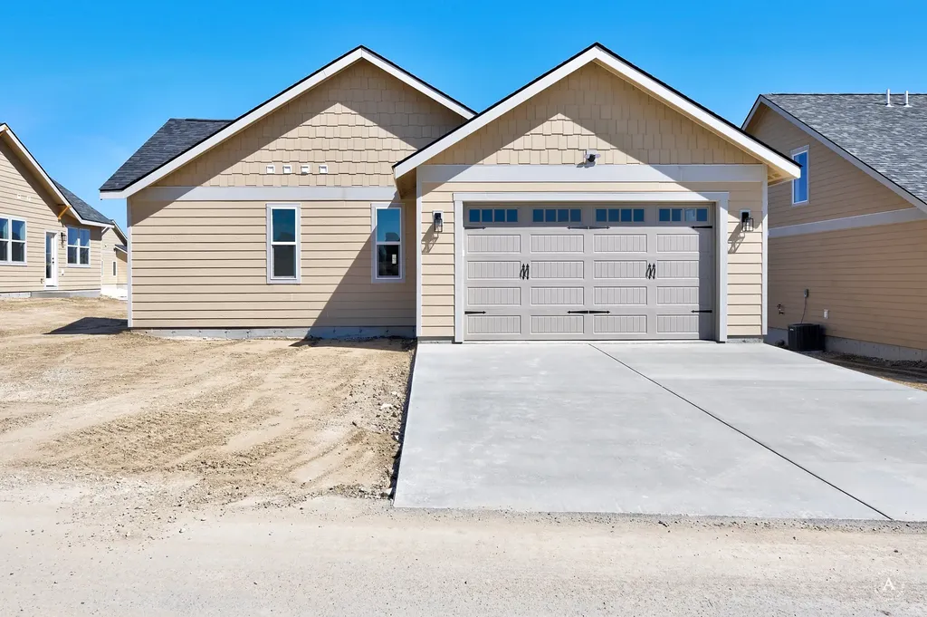 2921 Travis Avenue Helena MT 59601