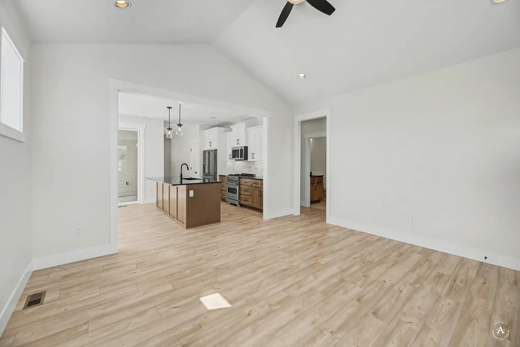 2921 Travis Avenue Helena MT 59601