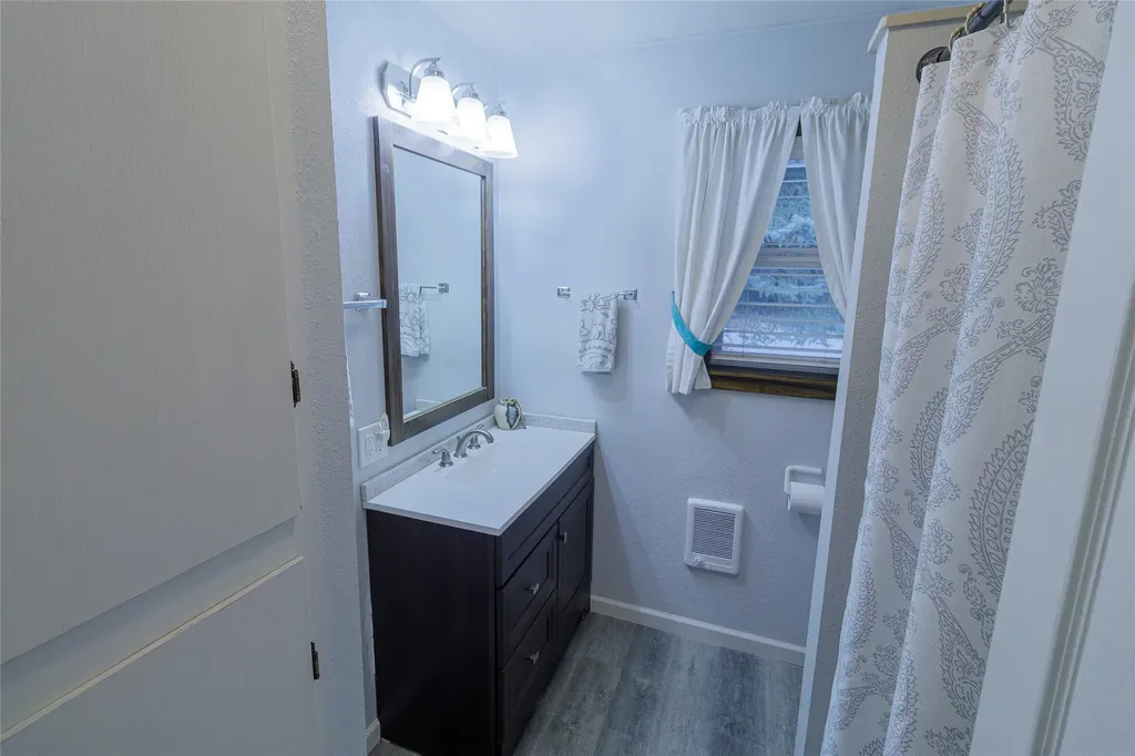 32686 Snyder Hill Lane Ronan MT 59864