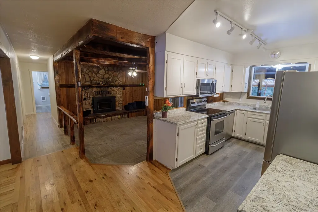 32686 Snyder Hill Lane Ronan MT 59864