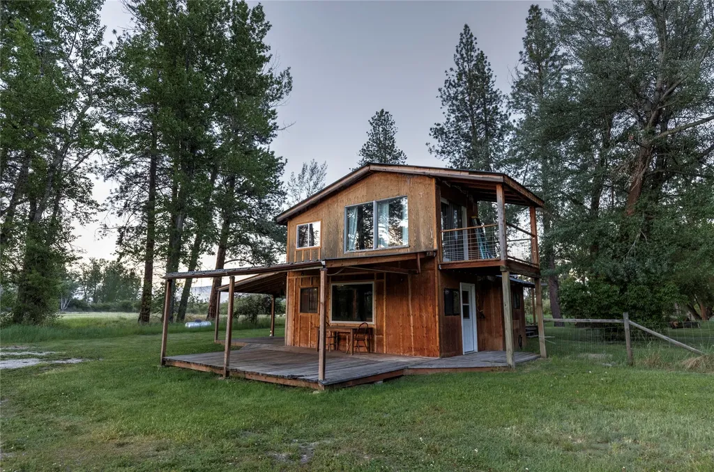 85 Martin Lane Florence MT 59833