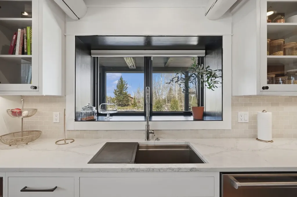 1589 Cougar Drive Bozeman MT 59718