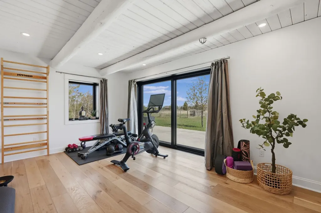 1589 Cougar Drive Bozeman MT 59718