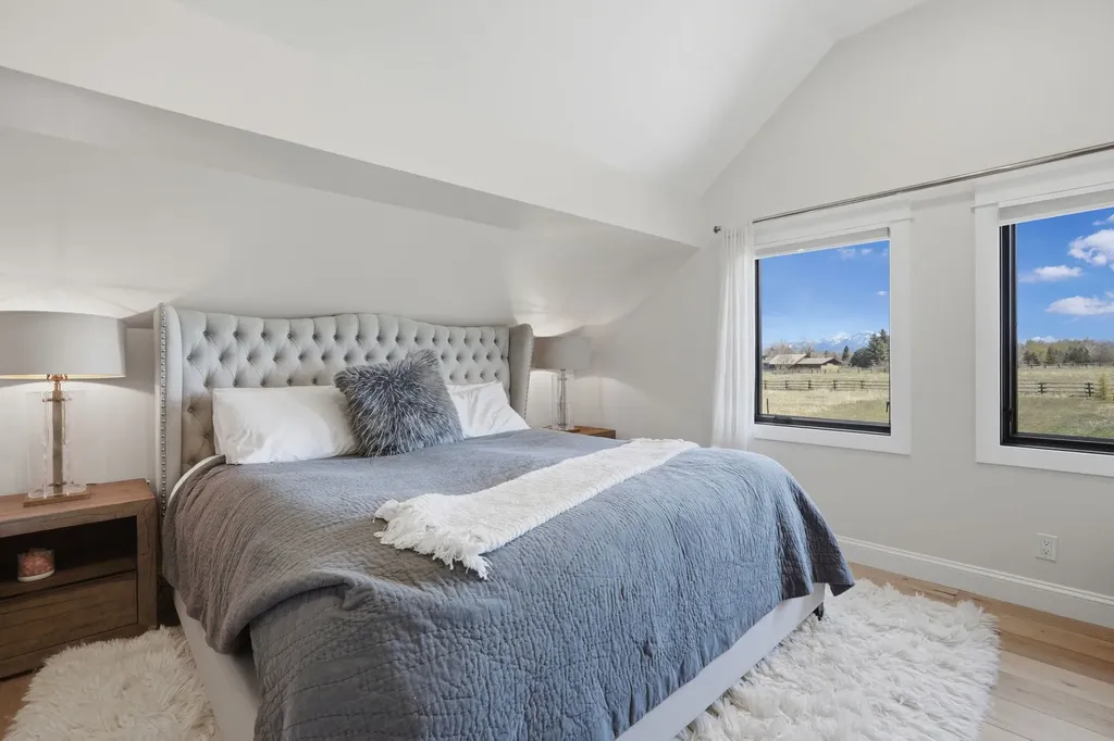1589 Cougar Drive Bozeman MT 59718