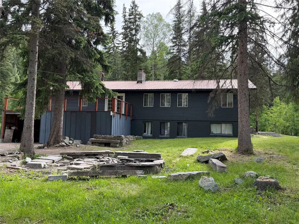 55 Keenans Way Kila MT 59920