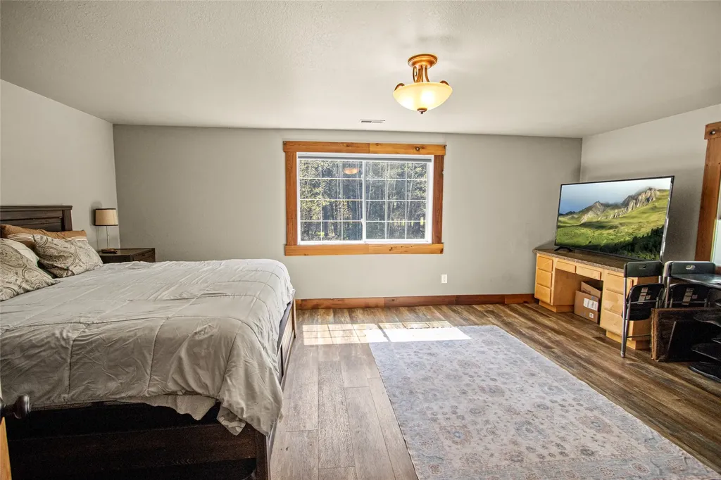 55 Keenans Way Kila MT 59920