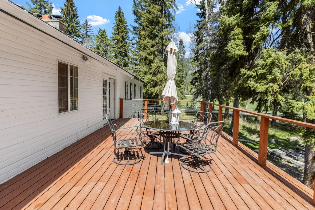 55 Keenans Way Kila MT 59920