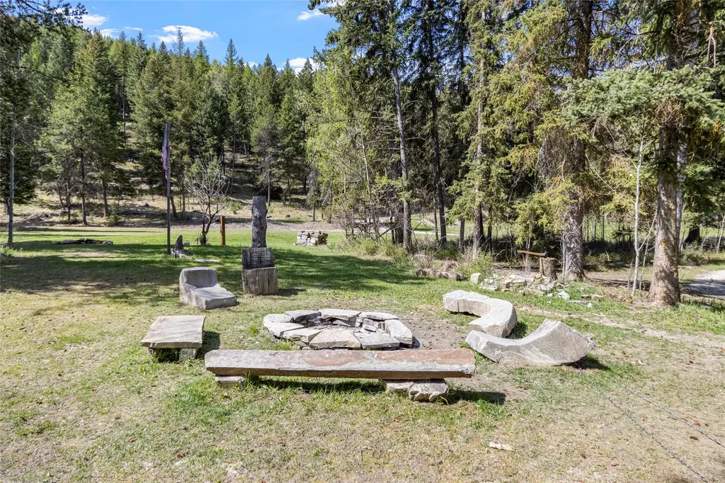 55 Keenans Way Kila MT 59920
