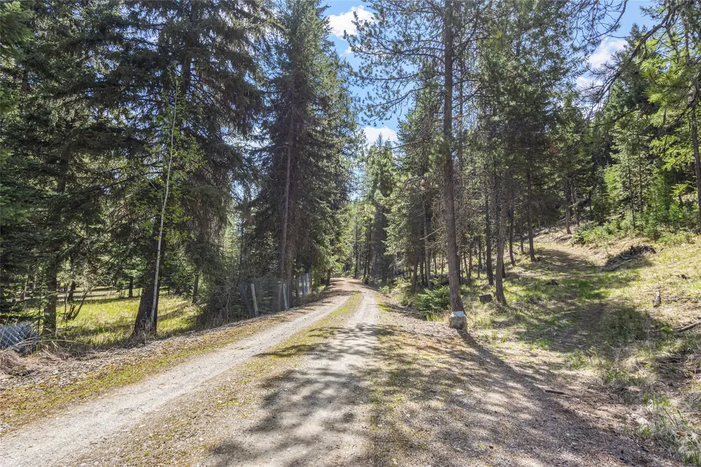 55 Keenans Way Kila MT 59920