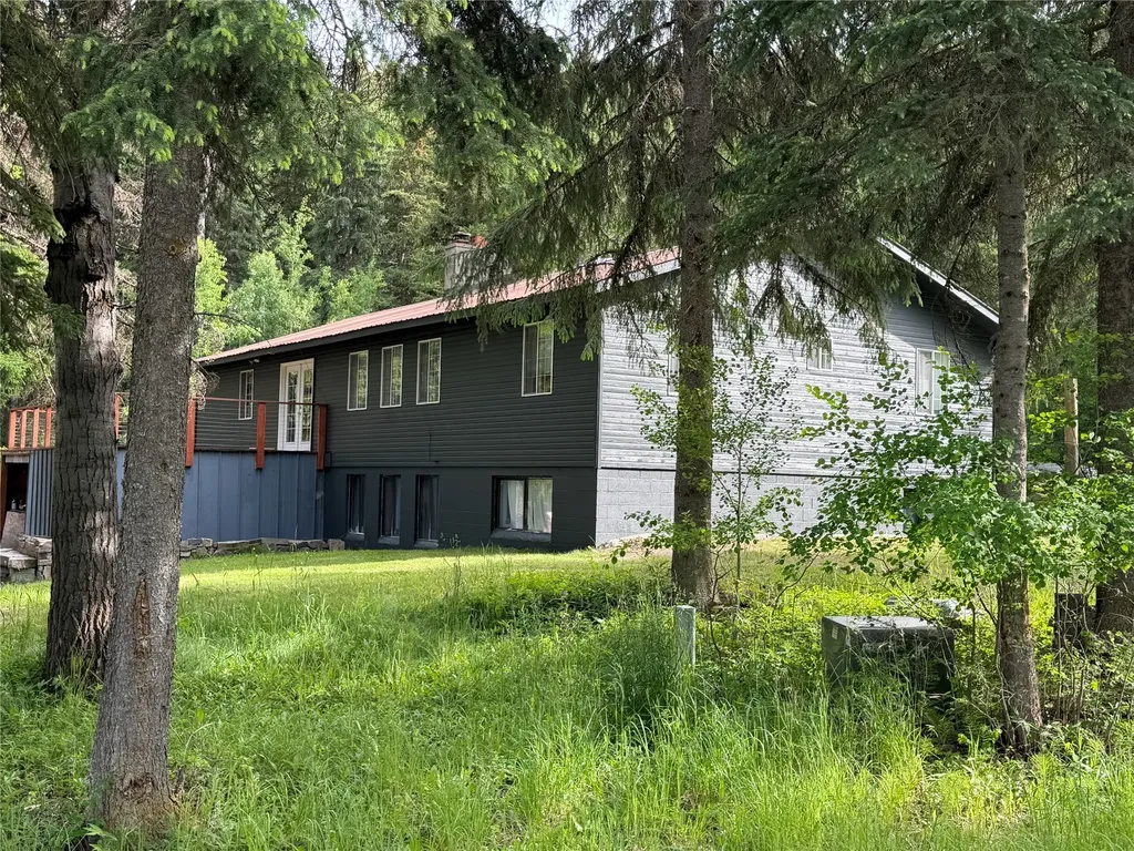 55 Keenans Way Kila MT 59920