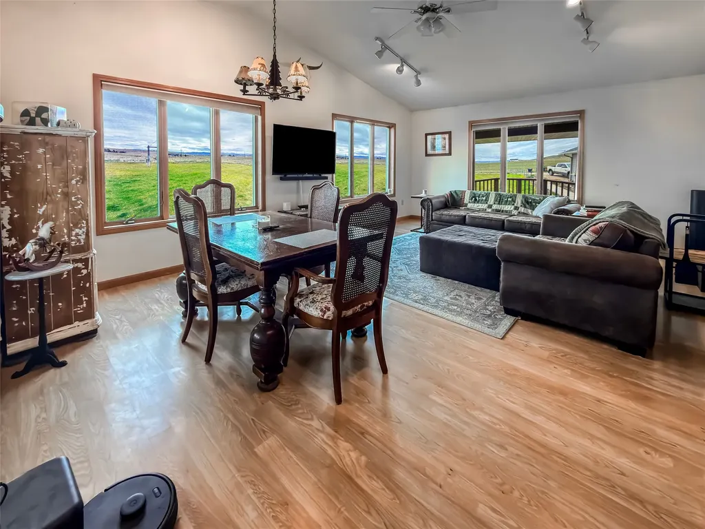 1910 No Creek Court Helena MT 59602