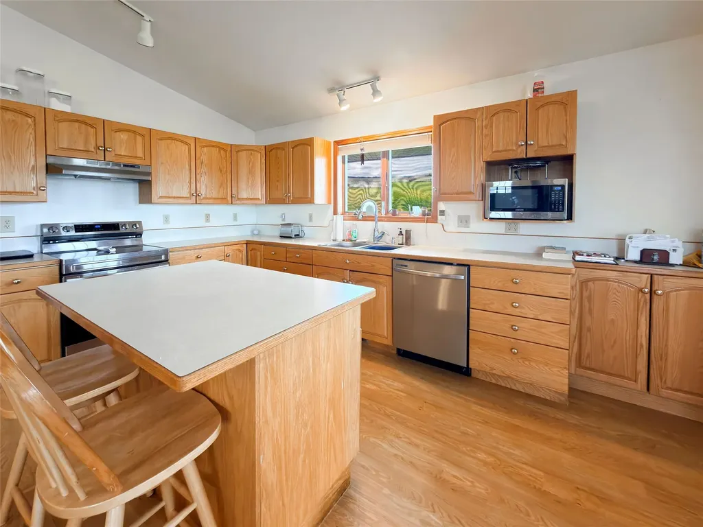 1910 No Creek Court Helena MT 59602