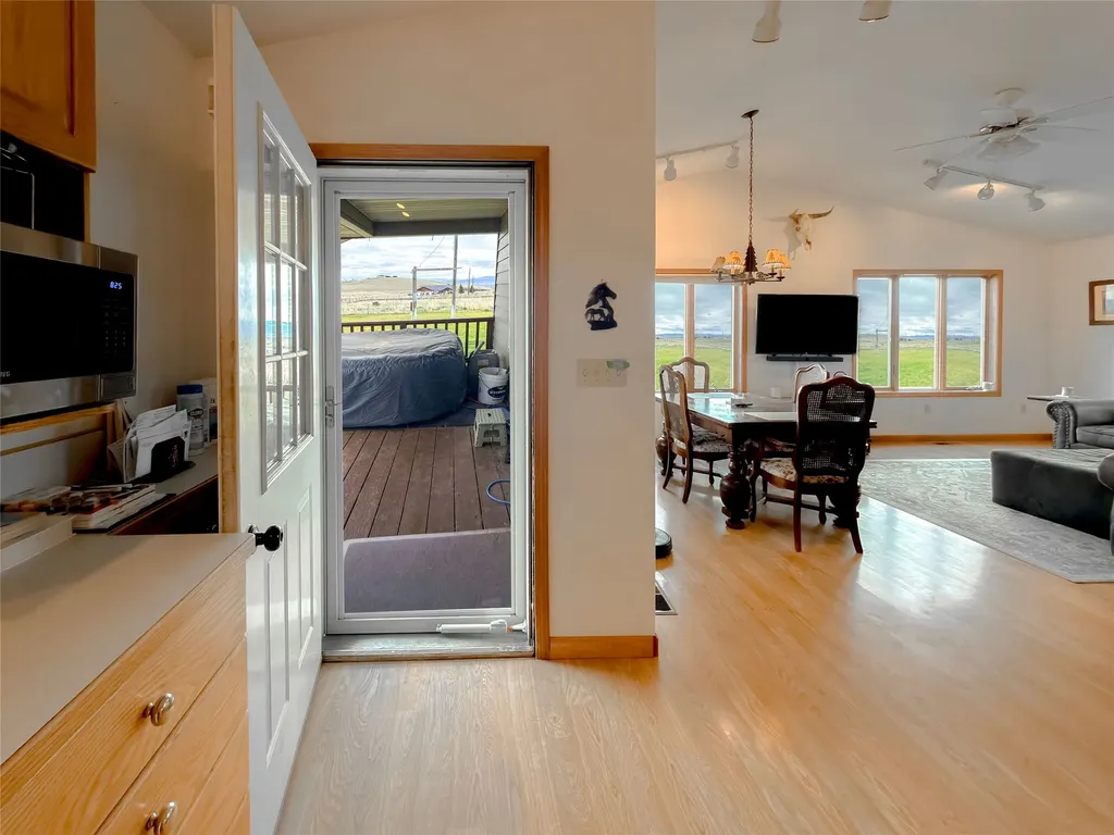 1910 No Creek Court Helena MT 59602