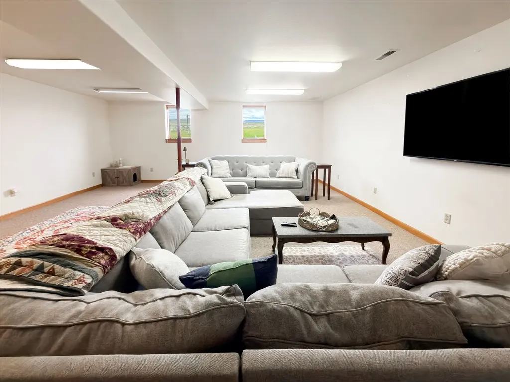 1910 No Creek Court Helena MT 59602