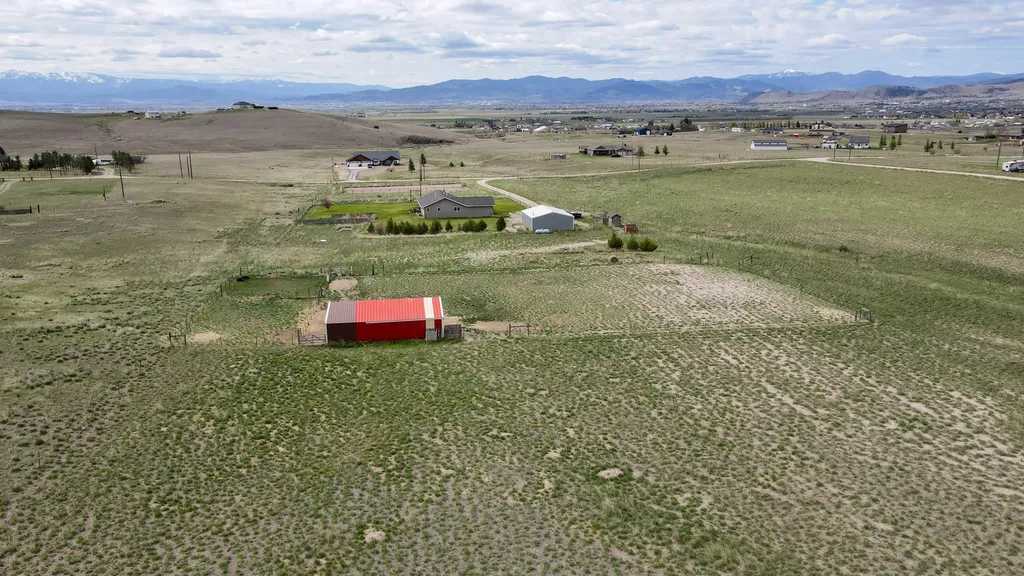 1910 No Creek Court Helena MT 59602