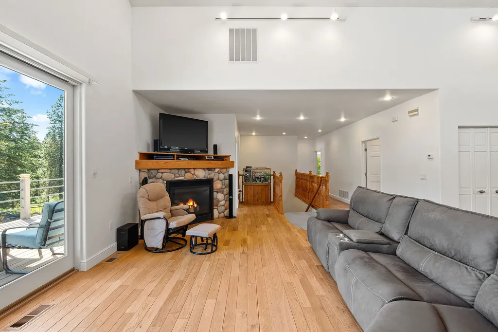 181 Sylvan Drive Bigfork MT 59911