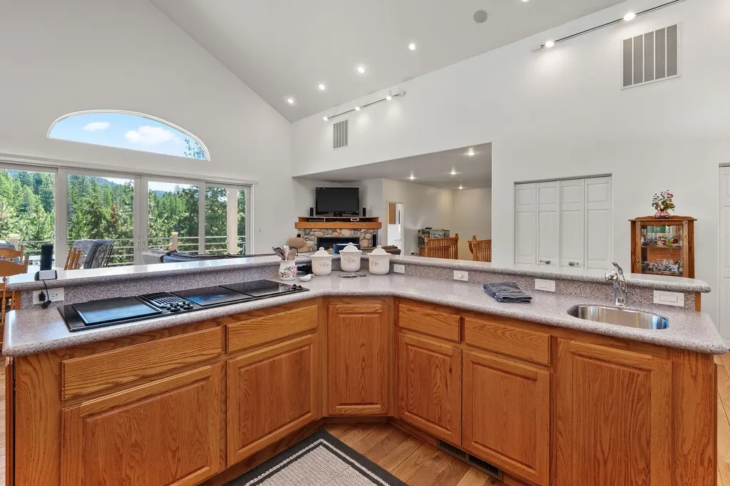 181 Sylvan Drive Bigfork MT 59911