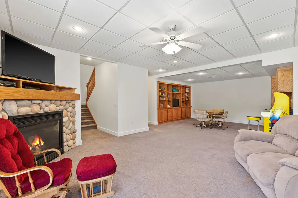 181 Sylvan Drive Bigfork MT 59911