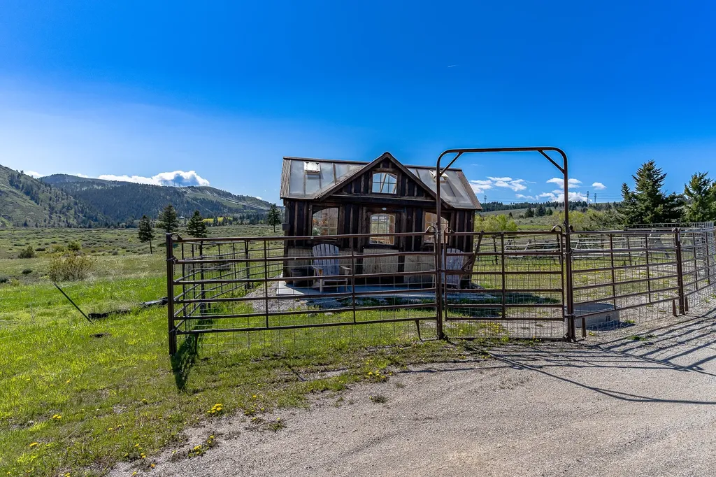 347 Ross Gulch Road Townsend MT 59644