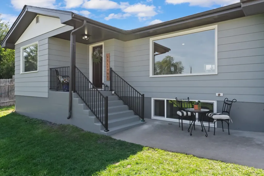 810 15th Avenue E Polson MT 59860