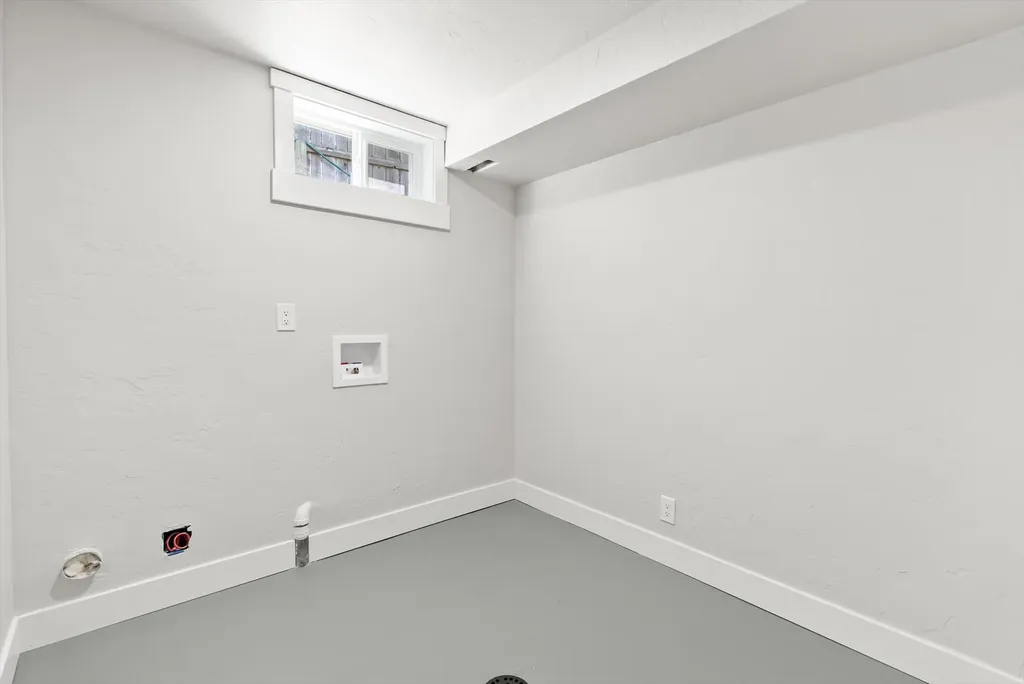810 15th Avenue E Polson MT 59860