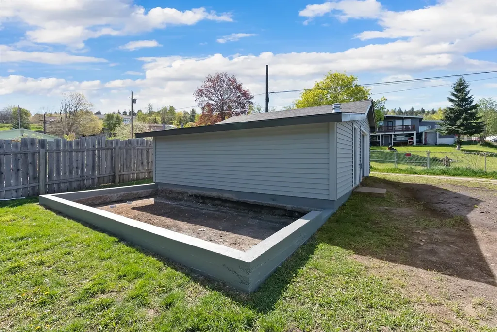 810 15th Avenue E Polson MT 59860