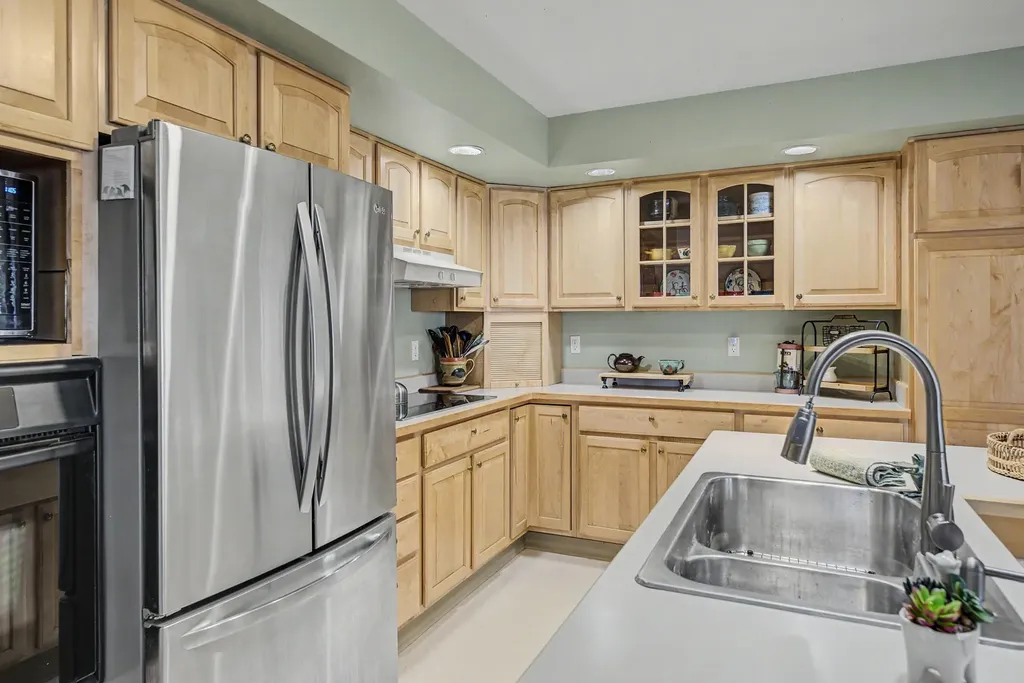 365 High Street Wolf Creek MT 59648