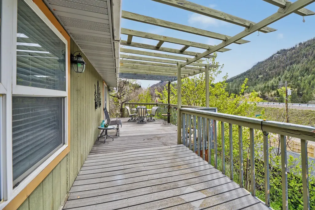 365 High Street Wolf Creek MT 59648