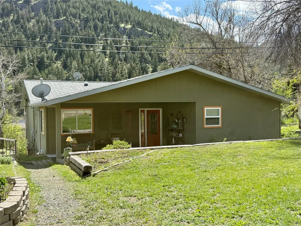 365 High Street Wolf Creek MT 59648