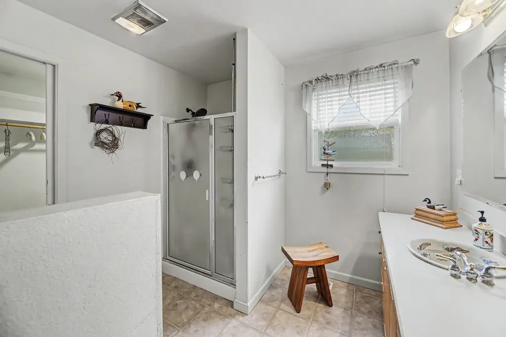 365 High Street Wolf Creek MT 59648
