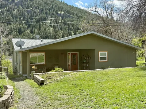 365 High Street Wolf Creek MT 59648