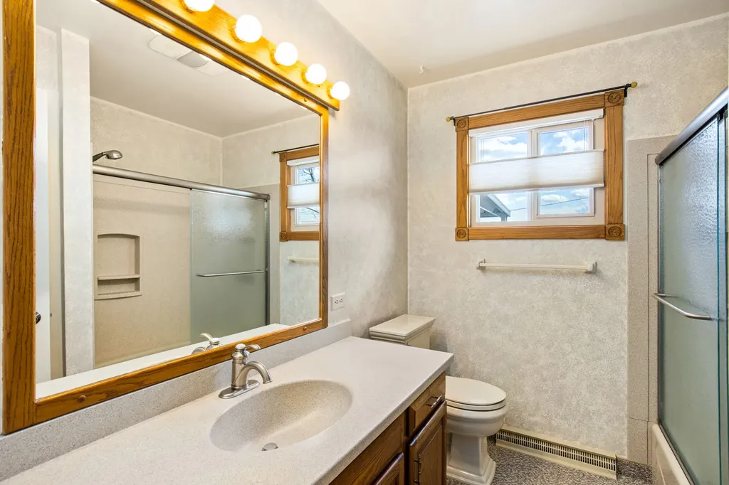 1304 Avenue C NW Great Falls MT 59404