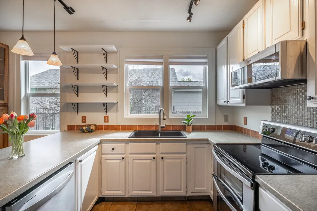 828 N Rodney Street Helena MT 59601