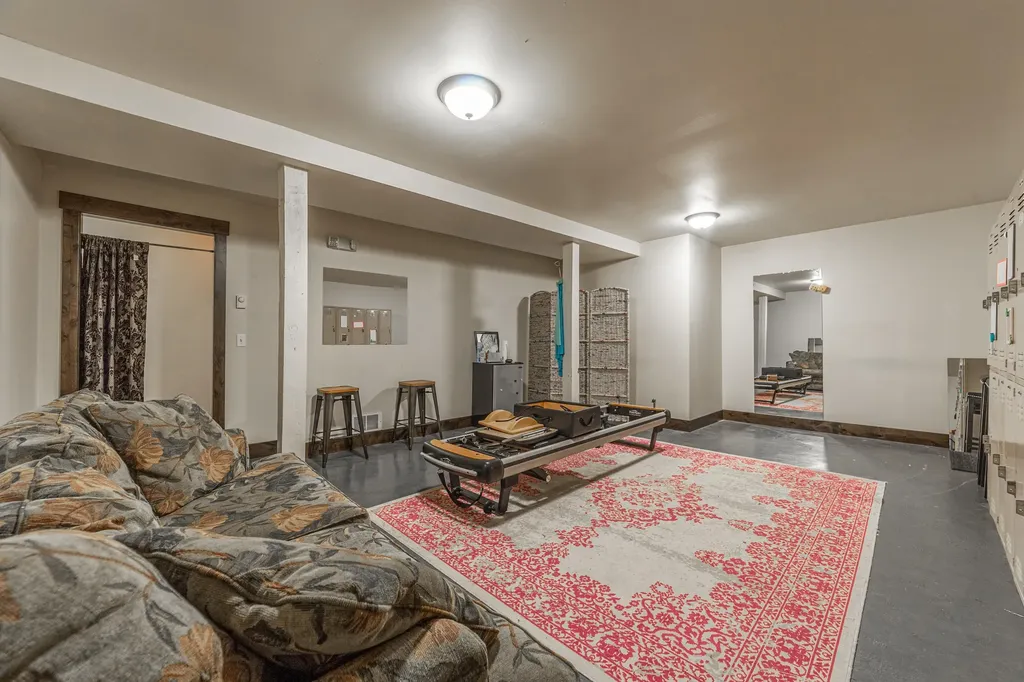 7 S Main Street Kalispell MT 59901