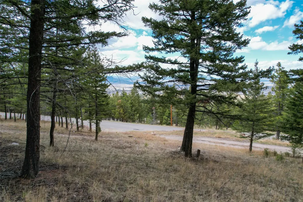 291 S Hills Road Clancy MT 59634