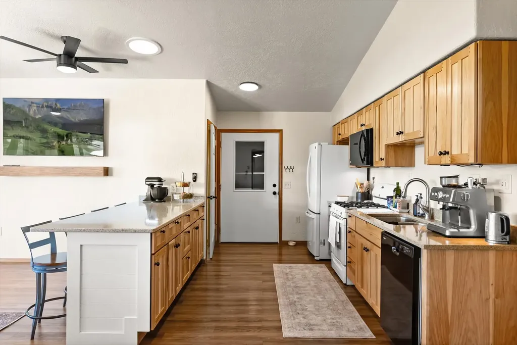 40994 Terrace Circle Polson MT 59860