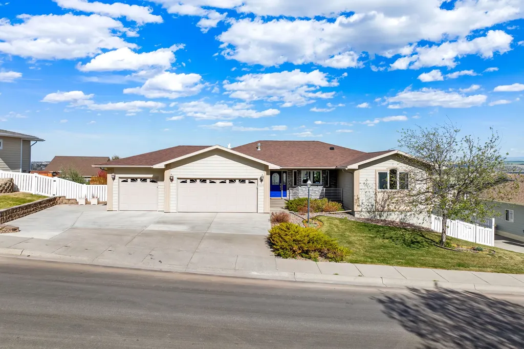 3205 Kingwood Drive Great Falls MT 59404