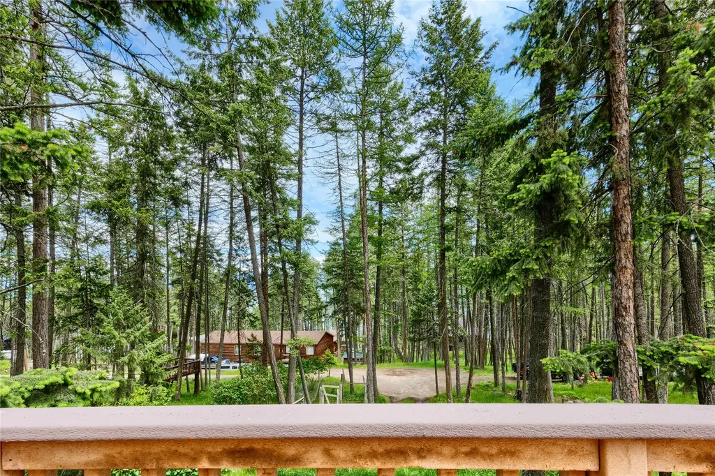 209 Whipps Lane Lakeside MT 59922