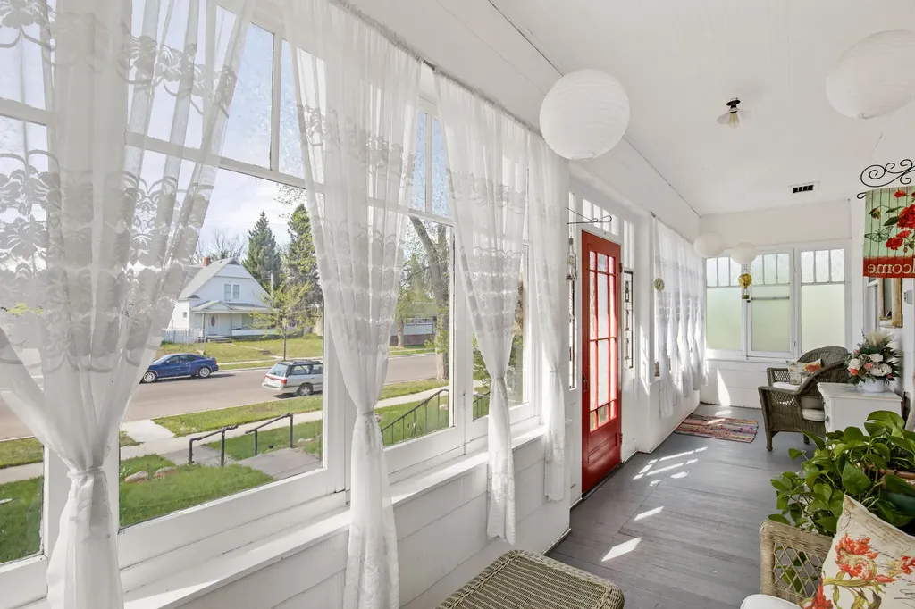811 7th Avenue N Great Falls MT 59401
