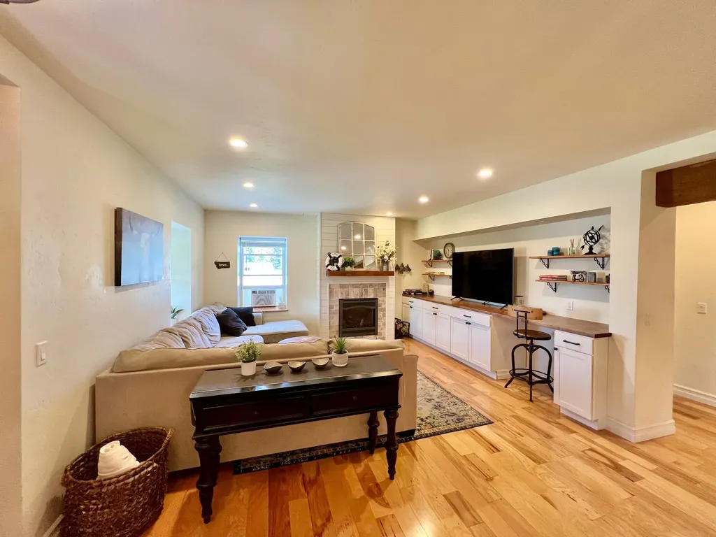 205 Kinnikinnick Lane Columbia Falls MT 59912