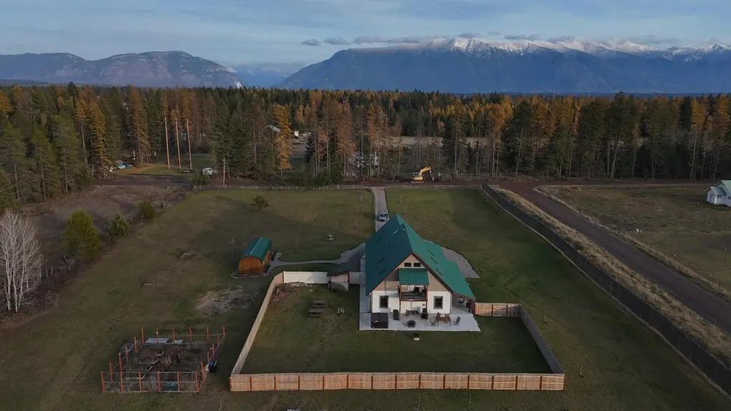 205 Kinnikinnick Lane Columbia Falls MT 59912
