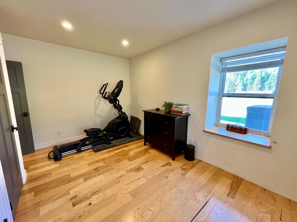 205 Kinnikinnick Lane Columbia Falls MT 59912