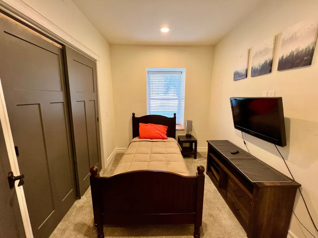205 Kinnikinnick Lane Columbia Falls MT 59912