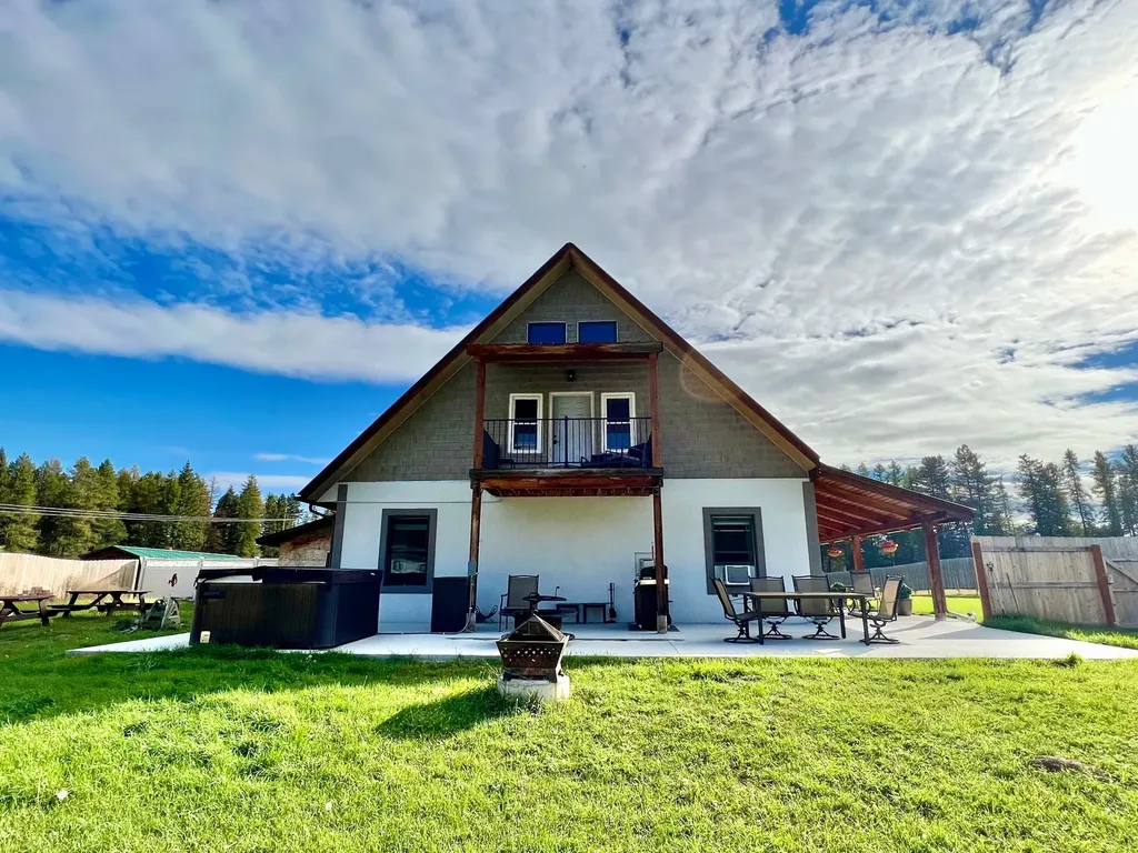 205 Kinnikinnick Lane Columbia Falls MT 59912