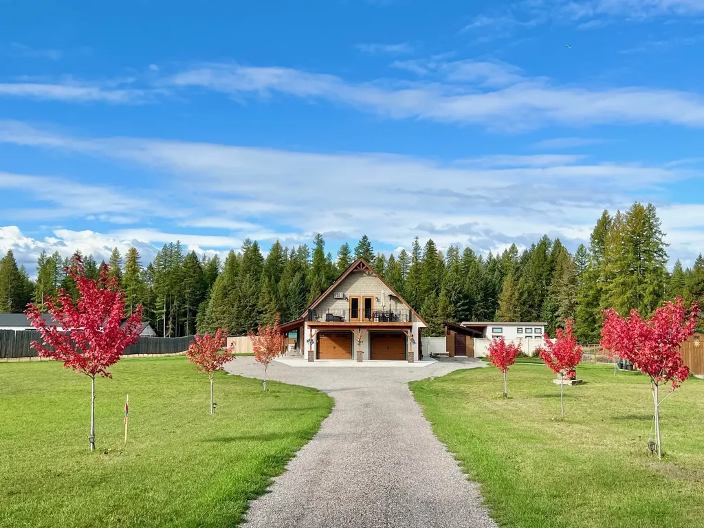 205 Kinnikinnick Lane Columbia Falls MT 59912